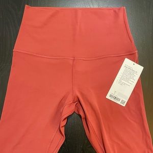 Lululemon Align shorts Chiati 10 in size 8
